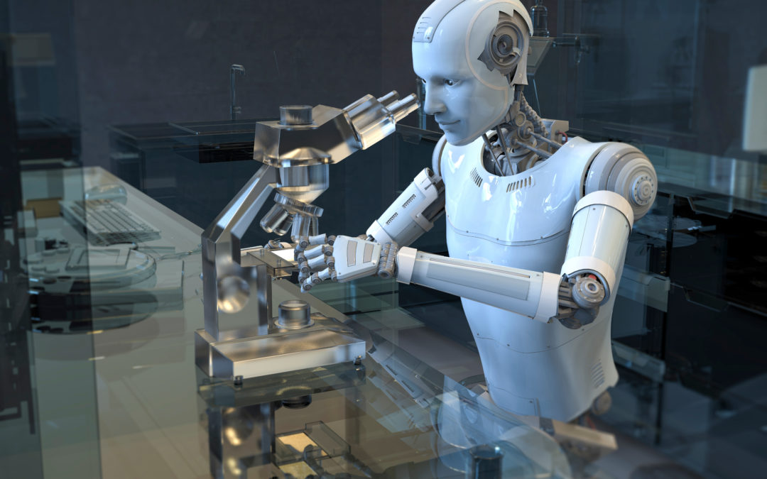 Roboter arbeitet im Labor am Mikroskop im Rahmen der digitalen Pathologie